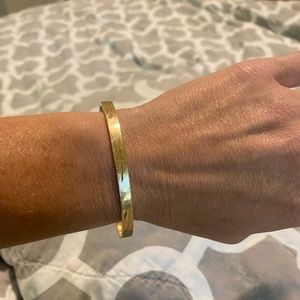 Vintage 14kt gold slide clasp bangle bracelet !